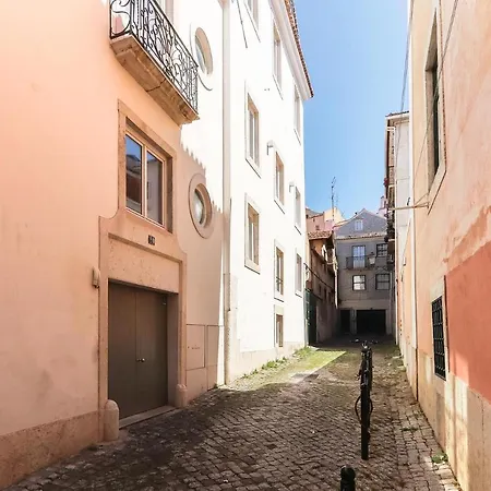 Combro By Homing 아파트